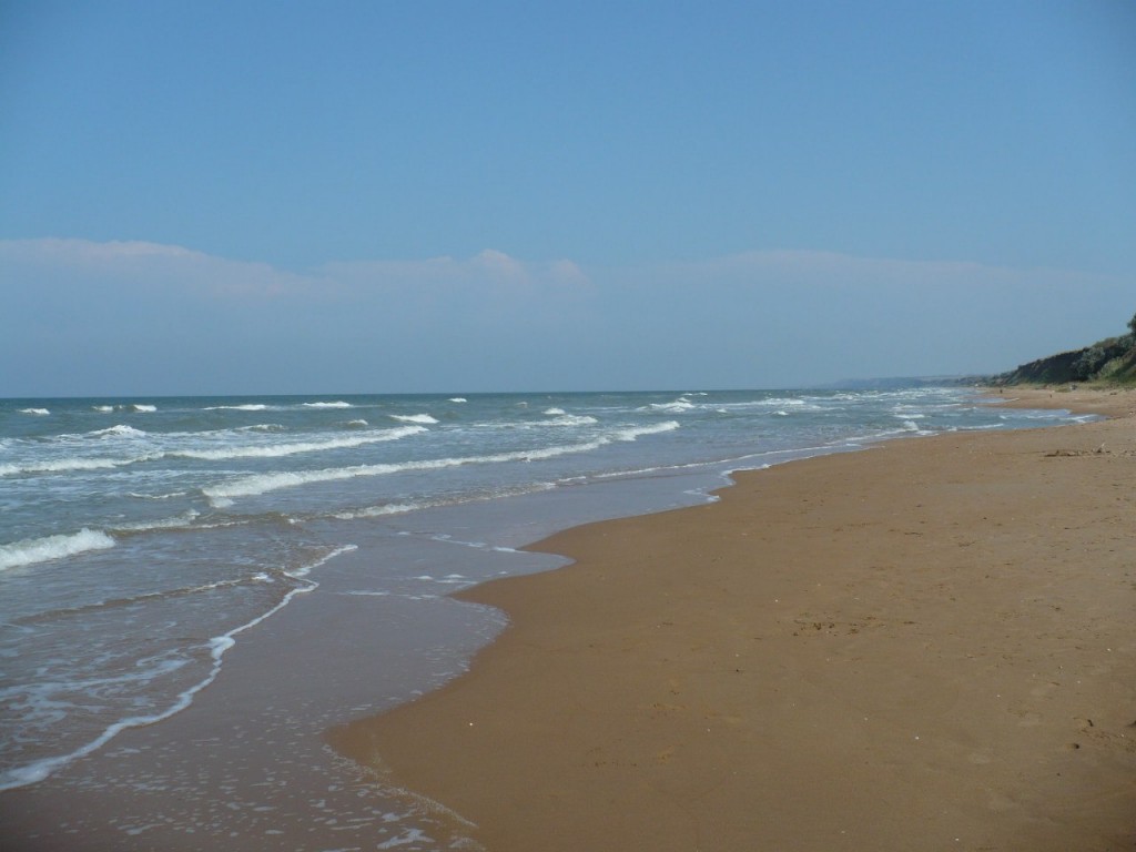Пляж кучугуры азовское море